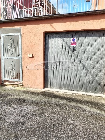 Foto Garage a Perugia di 22 m² con 1 locali in vendita