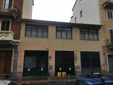Foto Laboratorio a Torino San Paolo di 192 m² con 5 locali in vendita