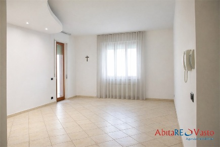 Foto Appartamento in Corso Mazzini, Vasto di 144 m² con 6 locali in affitto