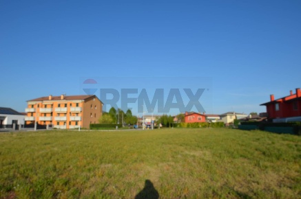 Foto Terreno residenziale a Casalserugo Centro di 862 m² in vendita