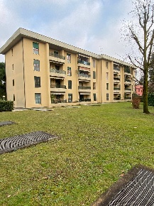 Foto Appartamento in Via Piave 6, San Vittore Olona di 93 m² con 3 locali