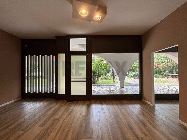 Foto Ufficio a Abano Terme Centro di 95 m² con 4 locali in vendita