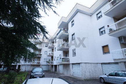 Foto Appartamento in Via Cornole di Ruccia 46, Modugno di 136 m² in vendita
