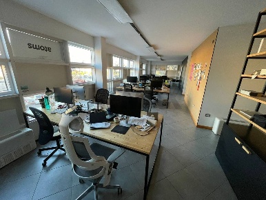 Foto Ufficio in via Aquileia 56, Mestrino Centro di 194 m² in affitto