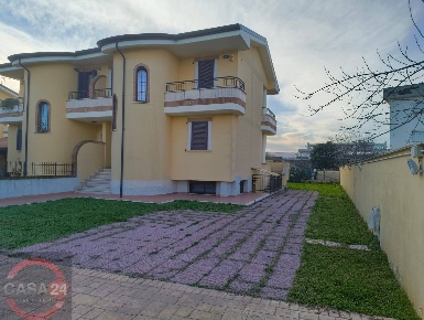 Foto Villa unifamiliare in via del pantanaccio, Latina Pantanaccio