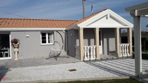 Foto Casa indipendente a Buti Cascine La Croce di 80 m² con 4 locali