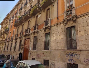 Foto Laboratorio a Milano Corso Genova di 268 m² con 3 locali in vendita