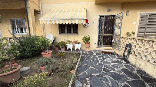 Foto Appartamento a Viareggio Terminetto - Migliarina di 86 m² con 6 locali
