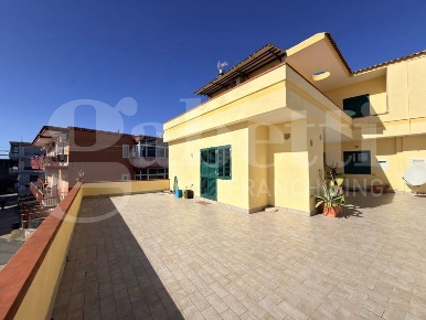 Foto Casa indipendente in Via Filomarino 00, Monte di Procida di 120 m²