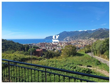 Foto Appartamento in Panoramica, Salerno Irno - Brignano di 265 m²