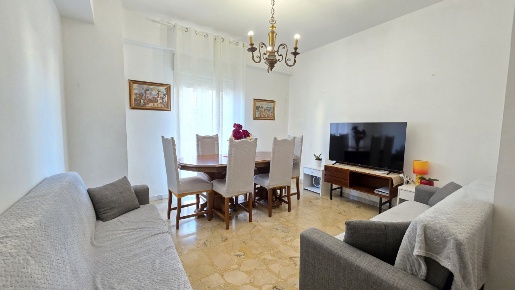 Foto Appartamento in Via Piazza Roma 13, Milazzo Centro di 96 m² in vendita
