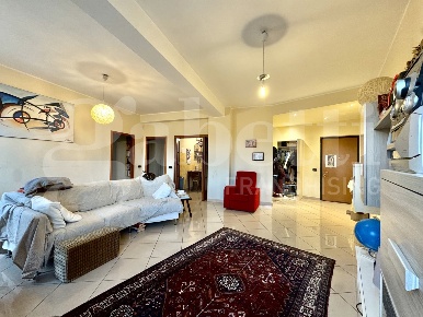 Foto Appartamento in Via Gonzaga 22, Piacenza Zona 2000 di 135 m²