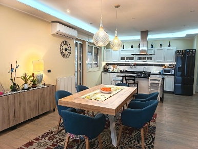 Foto Appartamento in Via delle Rose 46, Misterbianco Centro con 4 locali