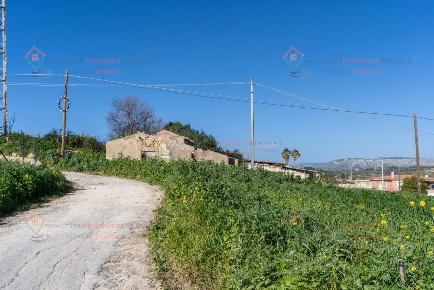 Foto Rustico a Siracusa Tivoli di 100 m² con 80 locali in vendita