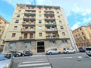 Foto Appartamento in Via Ilva 4, Genova Carignano di 250 m² con 10 locali