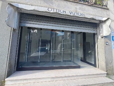 Foto Locale commerciale in Via Primo Maggio, Amelia Centro di 60 m²