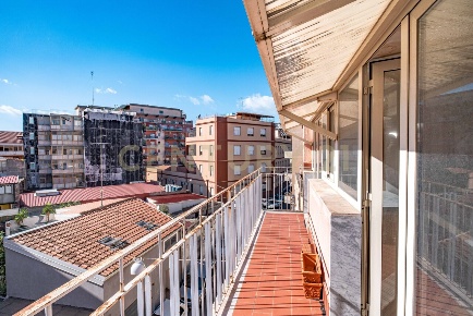 Foto Appartamento in Via Santa Maria della Stella 20, Catania di 150 m²
