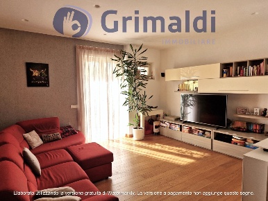 Foto Appartamento in Via Giacinto Gigante 43, Napoli Arenella di 92 m²