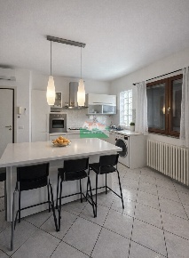 Foto Appartamento in VIA CASCINA, Ravenna Fosso Ghiaia di 75 m² in vendita