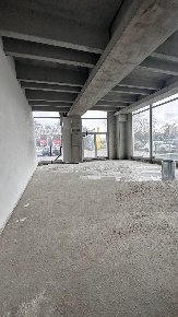 Foto Capannone industriale a Paderno Dugnano di 150 m² in vendita