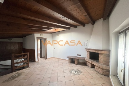 Foto Casa indipendente in Via Giacomo Leopardi, Barbata di 147 m²