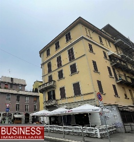 Foto Appartamento in Piazza Santa Maria alla Fontana, Milano Zara di 65 m²