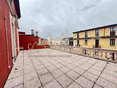 Foto Appartamento in Via Spartaco, Milano Cadore di 132 m² con 4 locali