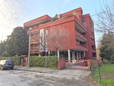 Foto Laboratorio in MONTE LUNGO, Monza Triante di 120 m² con 1 locali