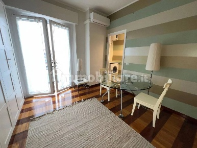 Foto Appartamento in Via dei Grimani 19, Milano Washington con 1 locali