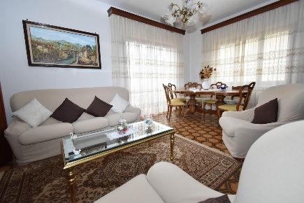 Foto Villa unifamiliare a San Giuliano Terme Le Maggiola, Gello di 260 m²