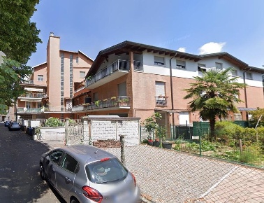 Foto Appartamento a Garbagnate Milanese Centro di 105 m² con 4 locali