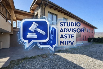 Foto Hotel a Montechiaro d'Acqui di 913 m² con 10 locali in vendita