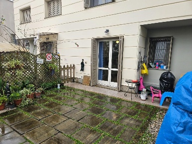 Foto Villa a schiera a Livorno Salviano di 131 m² con 7 locali in vendita