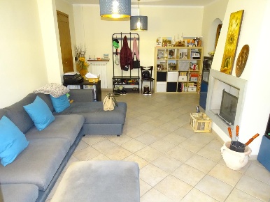 Foto Appartamento a Agliana Centro di 120 m² con 4 locali in vendita