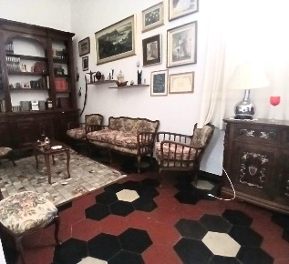 Foto Appartamento a Livorno Cisternone di 150 m² con 6 locali in vendita