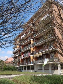 Foto Appartamento a Pioltello Centro di 137 m² con 4 locali in vendita