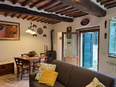 Foto Appartamento a Monticiano Lama di 74 m² con 4 locali in vendita