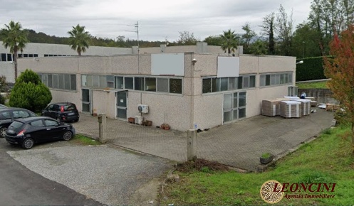 Foto Capannone industriale in Via Piano di Quercia, Licciana Nardi
