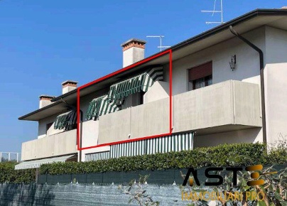 Foto Appartamento in Via D. Cimarosa, Romano d'Ezzelino Centro di 100 m²