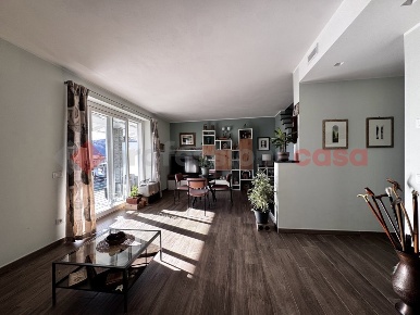 Foto Duplex in per Pisano, Meina di 107 m² con 4 locali in vendita