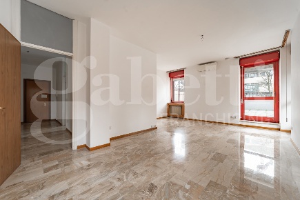 Foto Appartamento in Via Ettore Ponti 58, Milano Barona di 155 m²