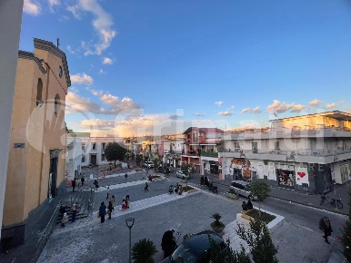 Foto Ufficio in Via santa maria 41, Quarto di 50 m² con 3 locali in affitto