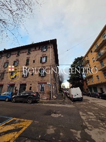 Foto Appartamento in Via Lionello Spada, Bologna Bolognina di 85 m²
