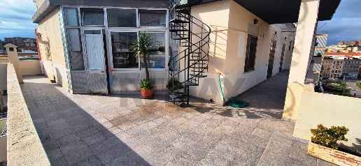 Foto Appartamento a Cagliari Piazza della Repubblica di 106 m² con 3 locali