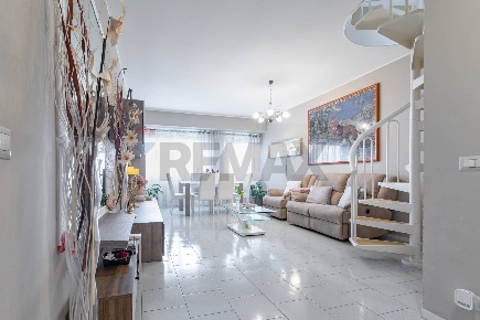 Foto Appartamento in Capauna 56, Rho Stellanda - Castellazzo di 97 m²