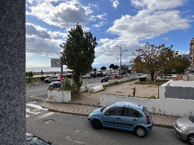 Foto Appartamento in Via Lungomare Stefano Pugliese, Catanzaro di 90 m²