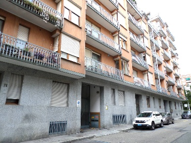 Foto Posti auto in Via Amerigo Vespucci 73, Torino Crocetta di 15 m²