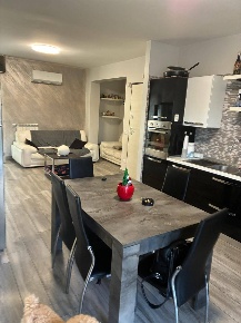 Foto Appartamento a Camposano di 90 m² con 4 locali in vendita