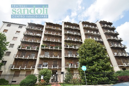 Foto Appartamento in Via Santorre di Santarosa, Vercelli Centro di 98 m²