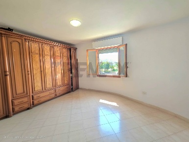 Foto Appartamento a Loro Ciuffenna Centro di 95 m² con 4 locali in vendita